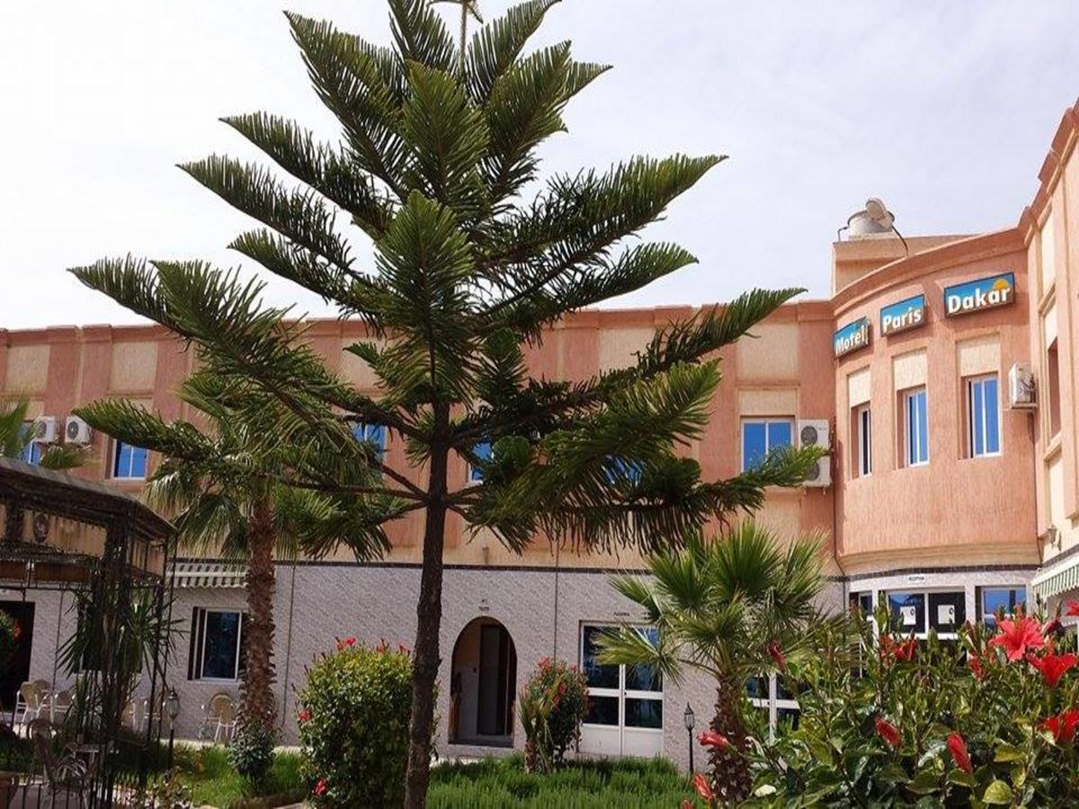 Motel Paris Dakar Selouane ภายนอก รูปภาพ