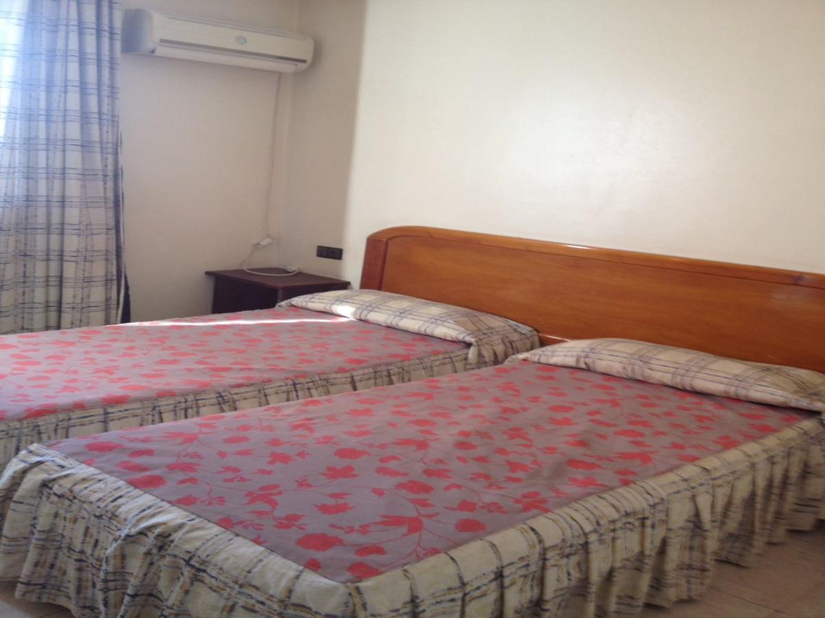 Motel Paris Dakar Selouane ภายนอก รูปภาพ