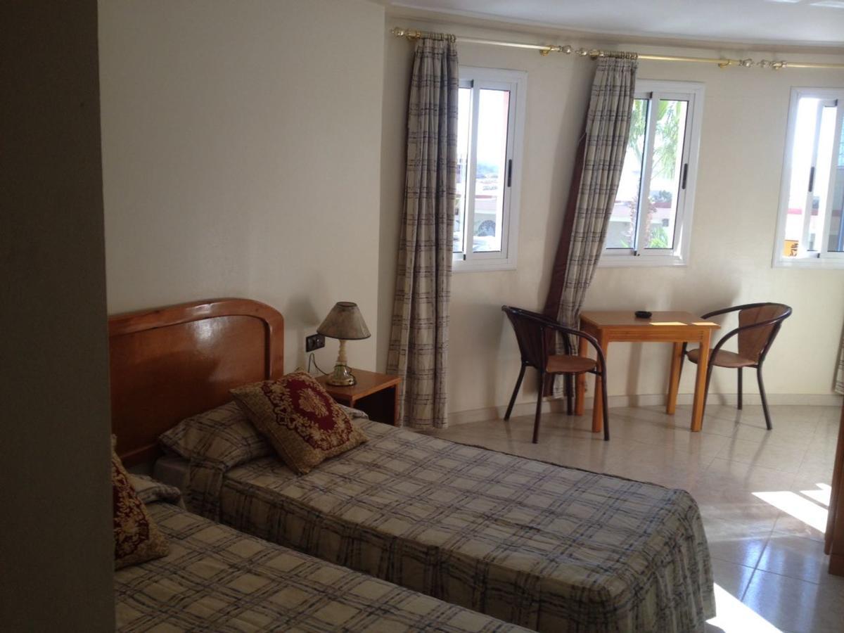 Motel Paris Dakar Selouane ภายนอก รูปภาพ